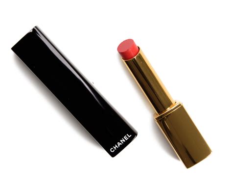 manas color corallo chanel|Chanel Corail Sanguin & Rouge Amoureux Rouge Allure L.